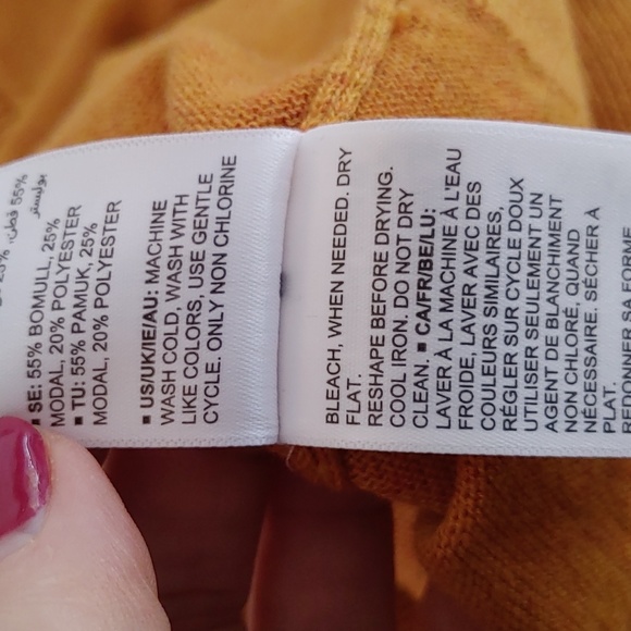 Amazon Essentials Classic Fit Light Weight V Neck Sweater Size XL - Picture 6 of 6